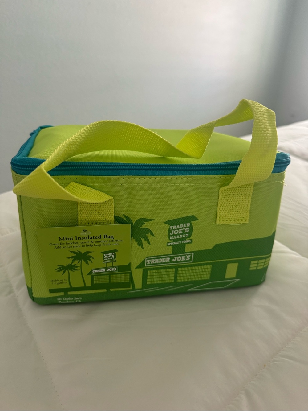 Trader Joe's Mini Insulated Cooler Bag  - Lime Green/Aqua Summer 2026 NWT